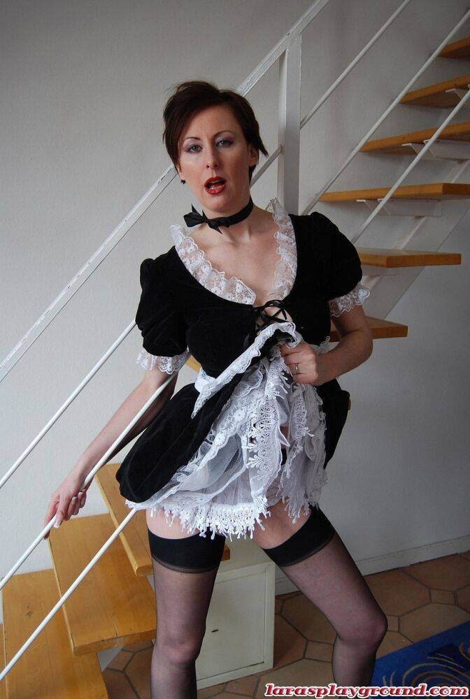 Mature maid Lara Latex dildos her asshole before banging a large dick - #6