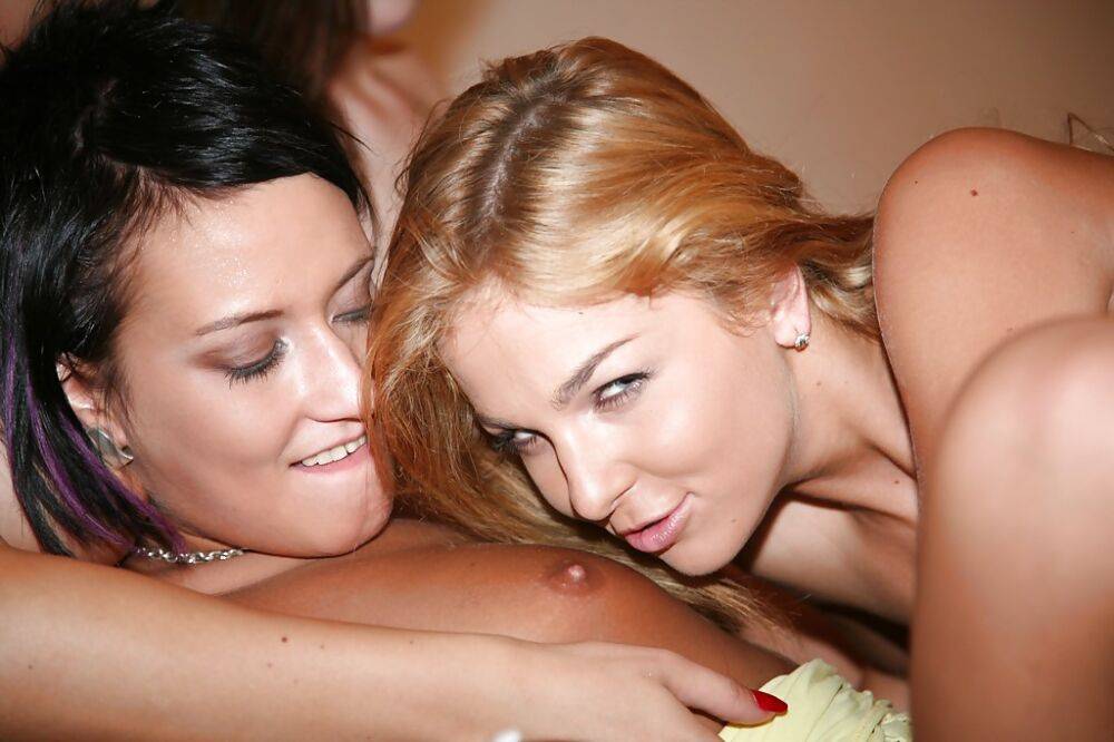 Lecherous hotties have a wild and passionate lesbian groupsex - #4