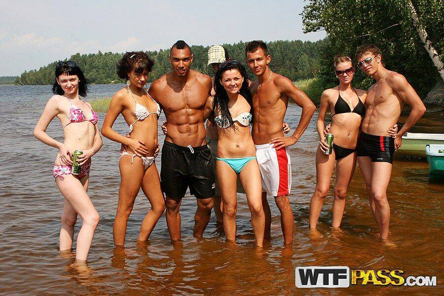 College students take part in group sex at the lake while on vacation - #13