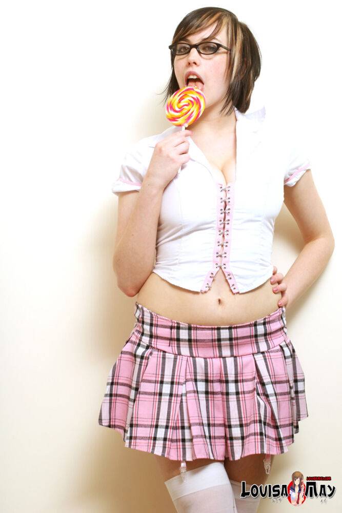 Amateur candy lover Louisa May reveals her killer tits while having a lollipop - #13