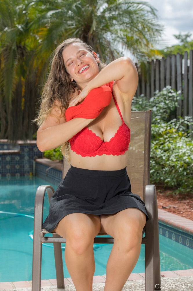 Chubby hot Lillie Varga disrobes by the pool to spread naked on a chair - #14