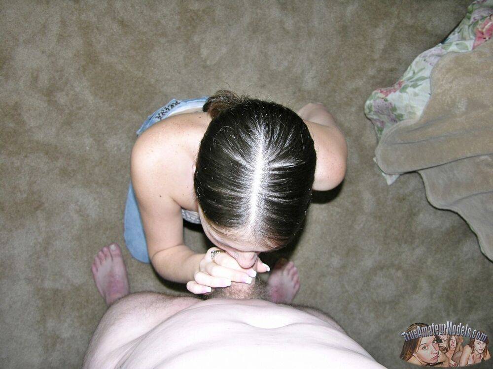 Teen amateur closes her eyes before taking a facial cumshot - #7