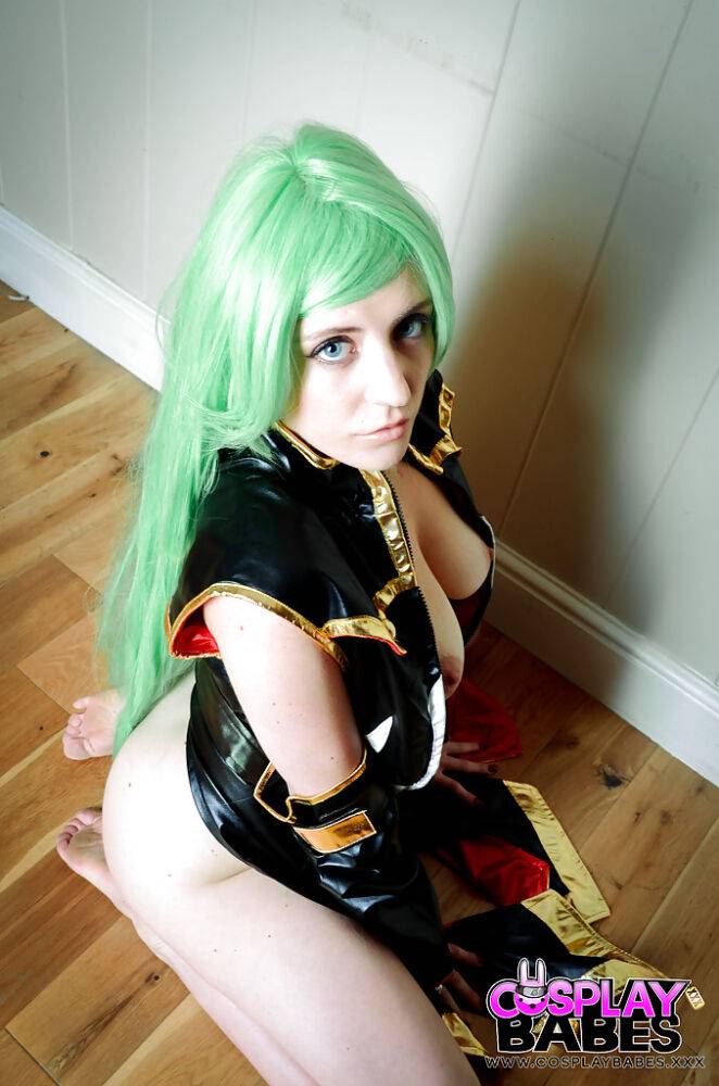 Cosplay photo gallery featuring Euro fetish babe Samantha Bentley - #16