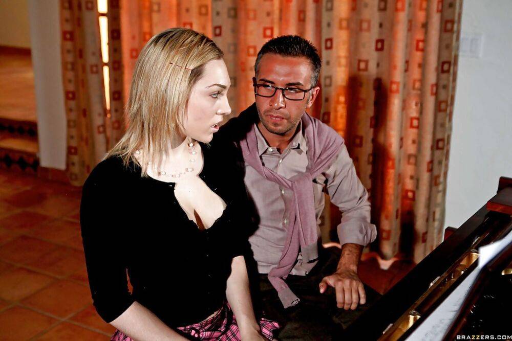 Teen babe with big tits Lily Labeau gets fucked by her piano teacher - #2