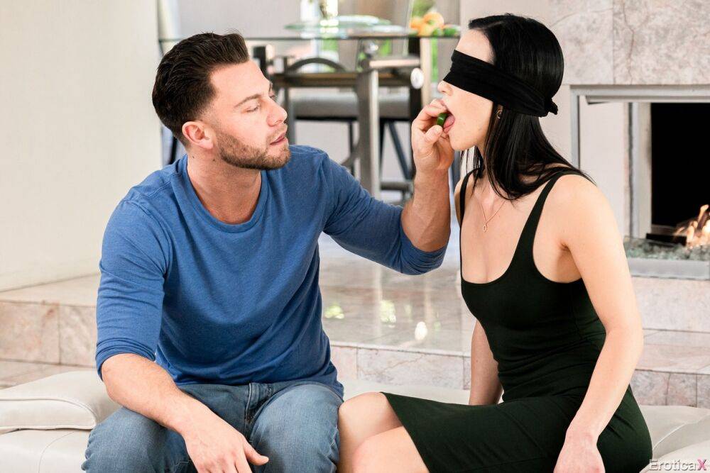 Dark haired beauty Diana Grace is blindfolded before sex with her man friend - #7