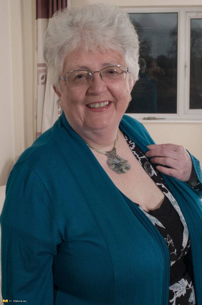 Overweight British grandmother covers her naked boobs with her hands - #12