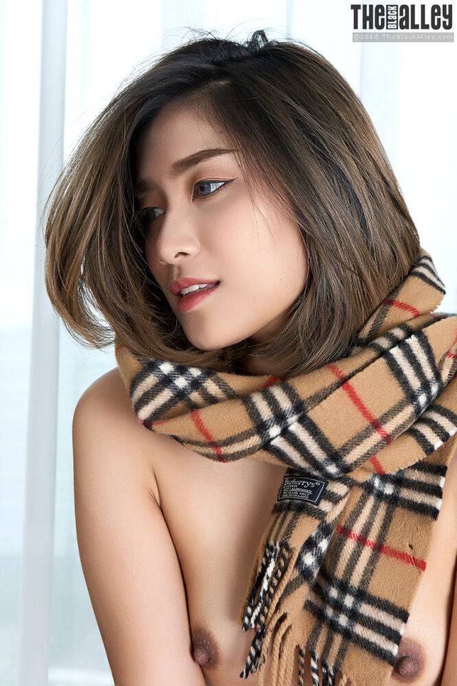 Asian beauty Apple gets bare naked with a winter scarf around her neck - #13