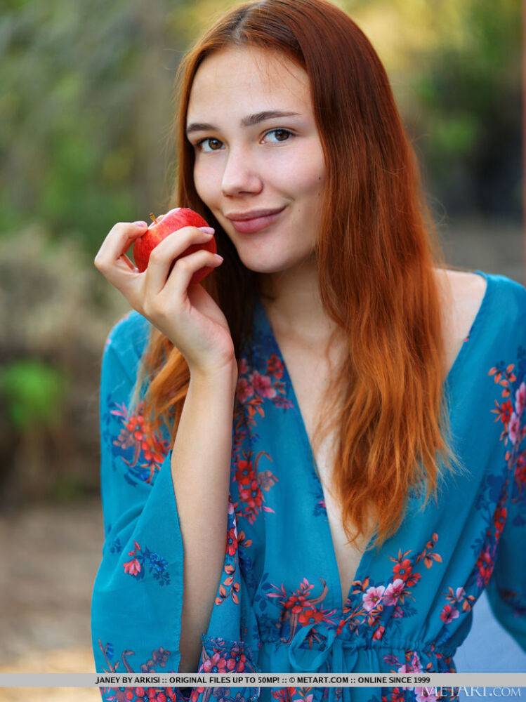 Beautiful red haired Janey takes a bite of an apple, divests her clothing and - #6