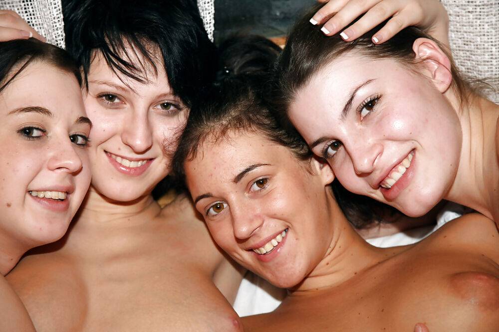 Sultry teenage chicks enjoy a passionate lesbian foursome - #9