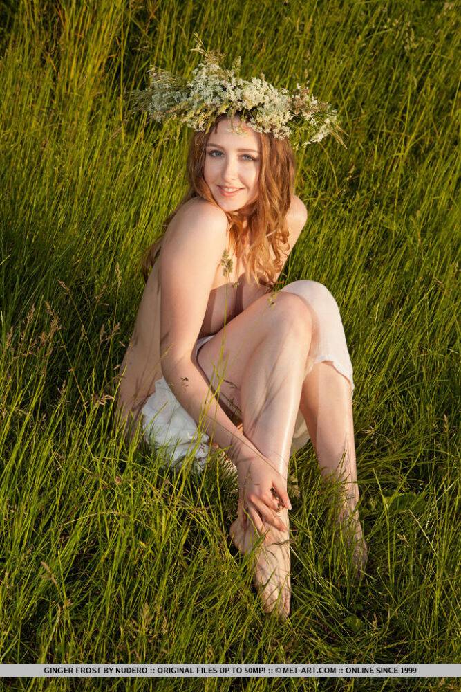 Garden goddess Ginger Frost spreads long legs wide among the wild blossoms - #16