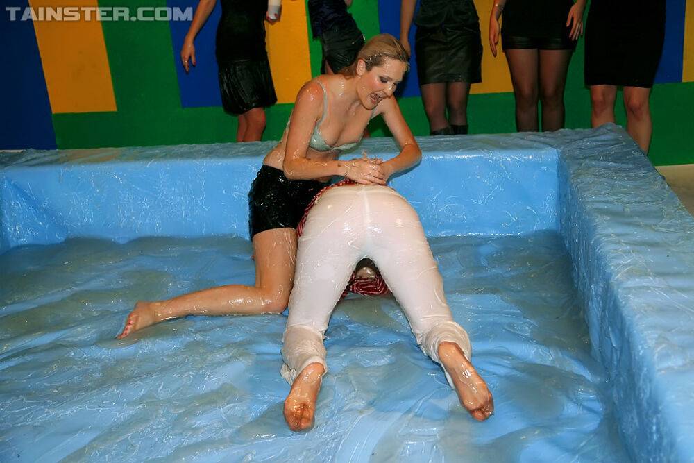 Stunning blonde fetish gals with hot bodies are into wild wet catfight - #7