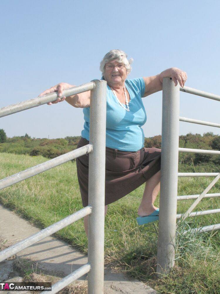 Fat old woman Grandma Libby exposes herself on a desolate bike path - #9