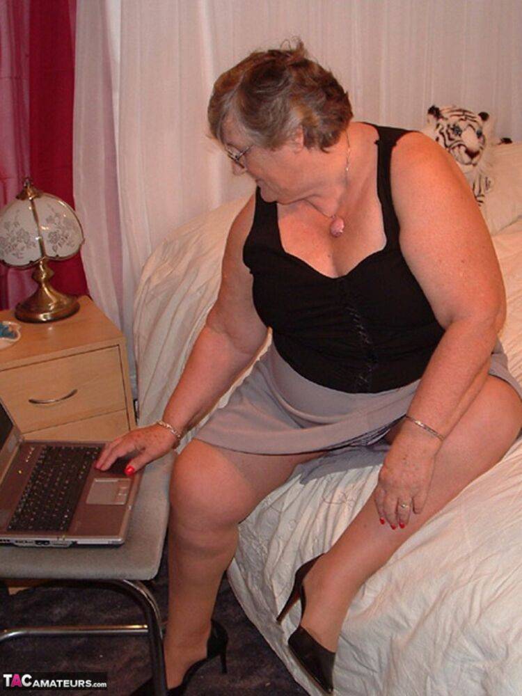 Obese granny Grandma Libby creams her vagina after getting naked on her bed - #14