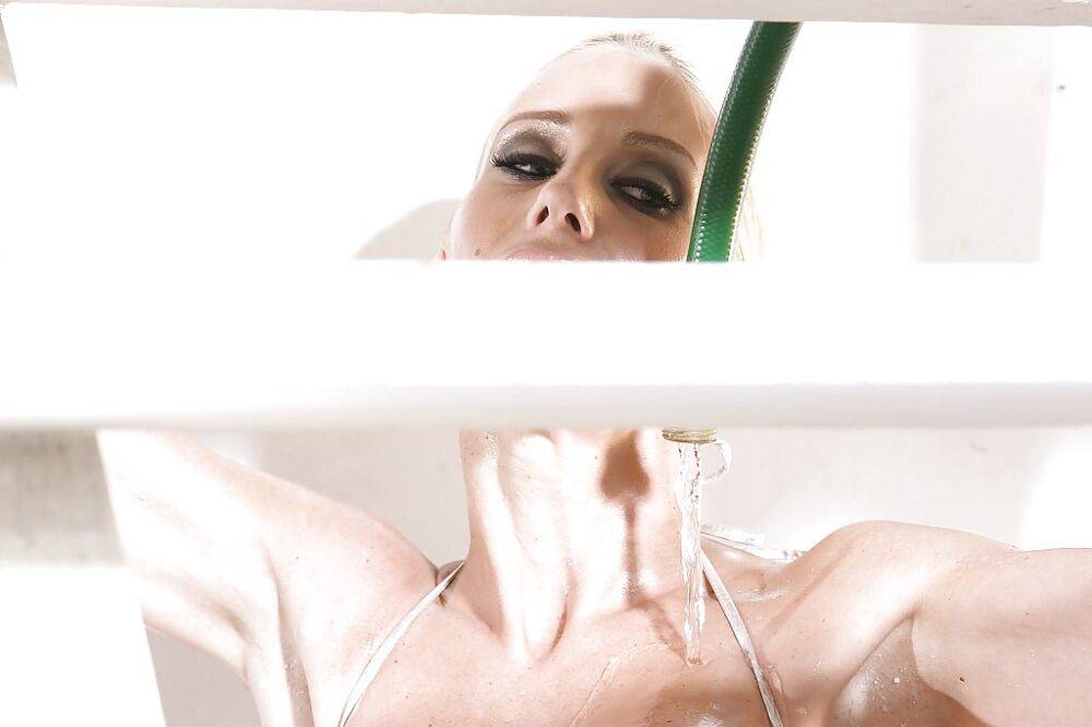 Desirable MILF Puma Swede performs wet solo scene in the bath - #4