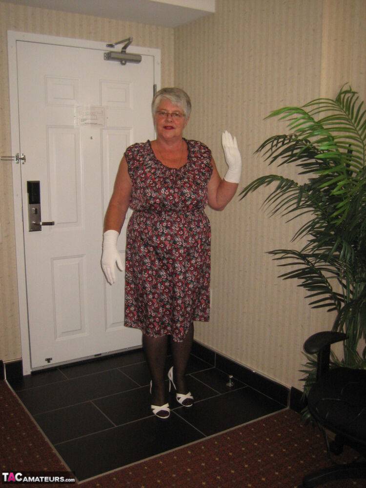 Silver haired nan Girdle Goddess bares her big tits and twat in white gloves - #8