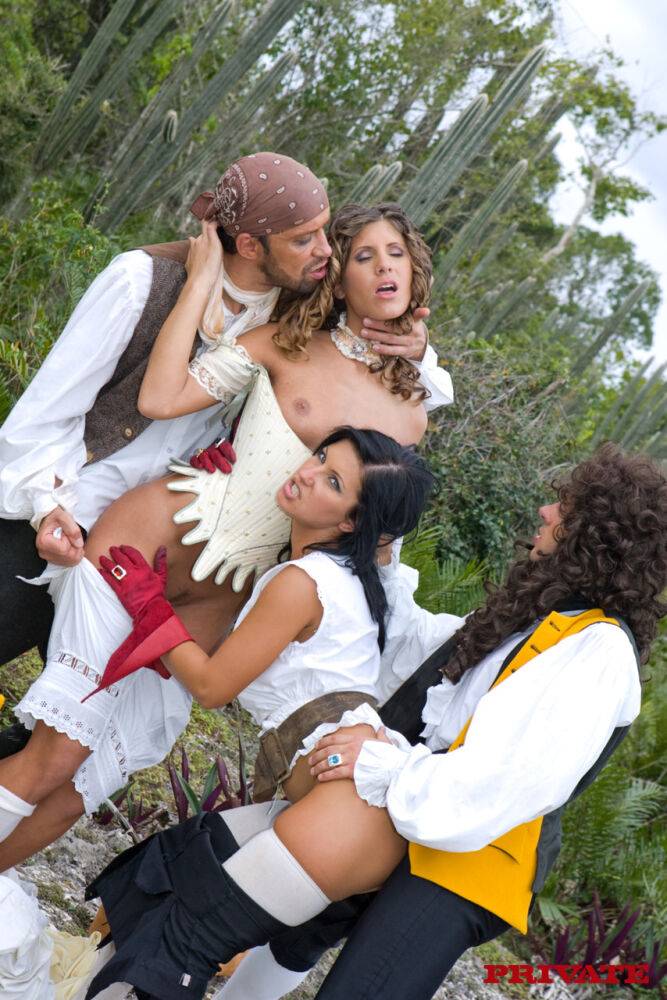 Male and female pirates conclude a foursome fuck with the ladies swapping cum - #10