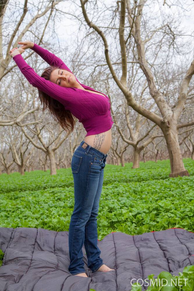 Aubrey Chase takes her purple sweater off and shows her big boobs in the park - #12