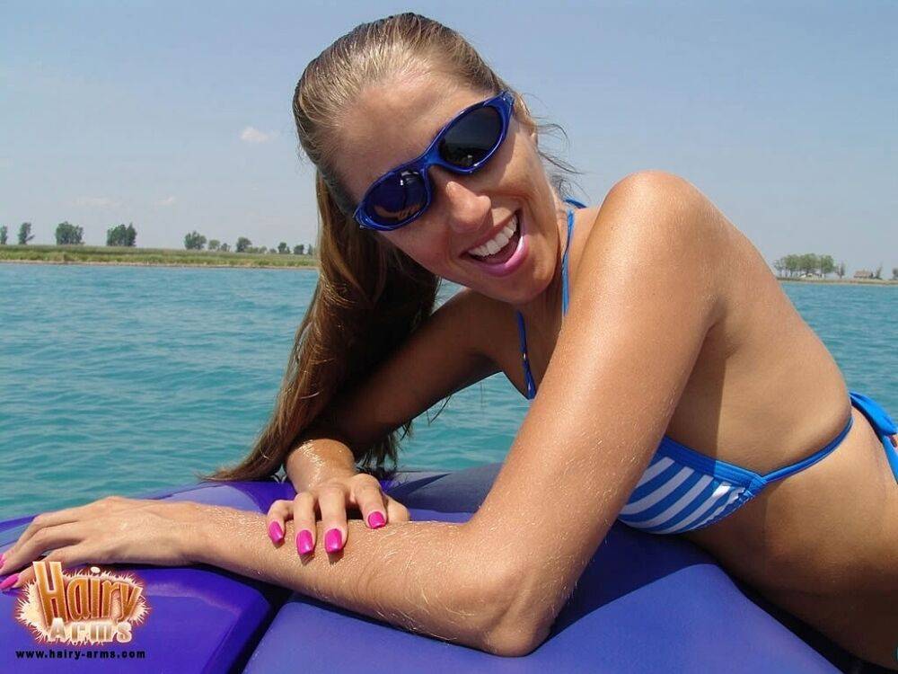 Kinky mom in a bikini Lori Anderson flaunts her round ass on a boat - #2