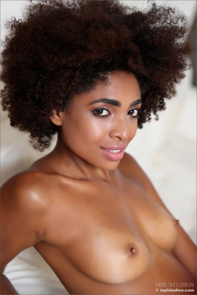 Big hair ebony girl shows her perfect body naked and spreads pussy wide - #11