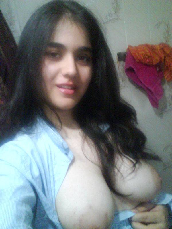 Indian girl takes self shots with big natural tits free of blouse - #2