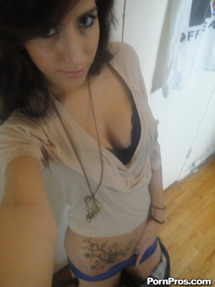 Latina ten April O'Neil whips out her big tits for selfies - #11