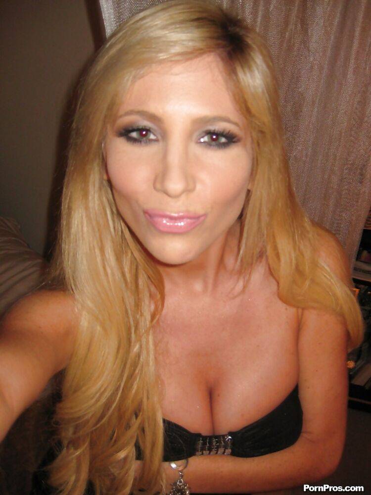 Blonde ex-girlfriend Tasha Reign kindly taking selfies of big natural tits - #13