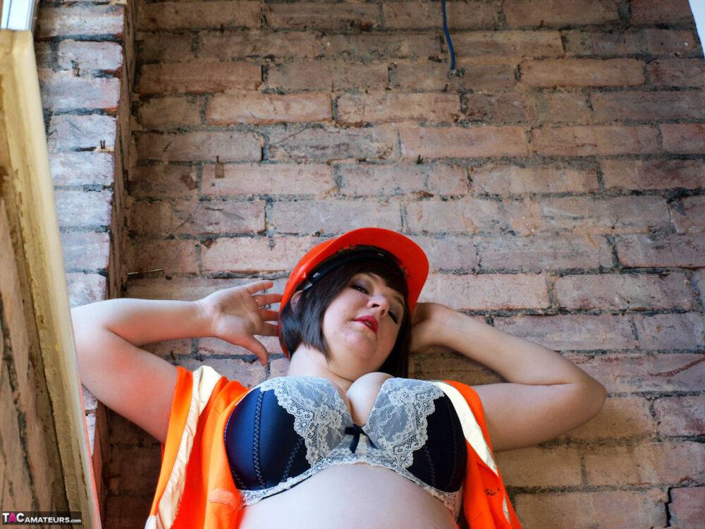 Amateur fatty Roxy gets naked on a staircase in a hardhat and boots - #12