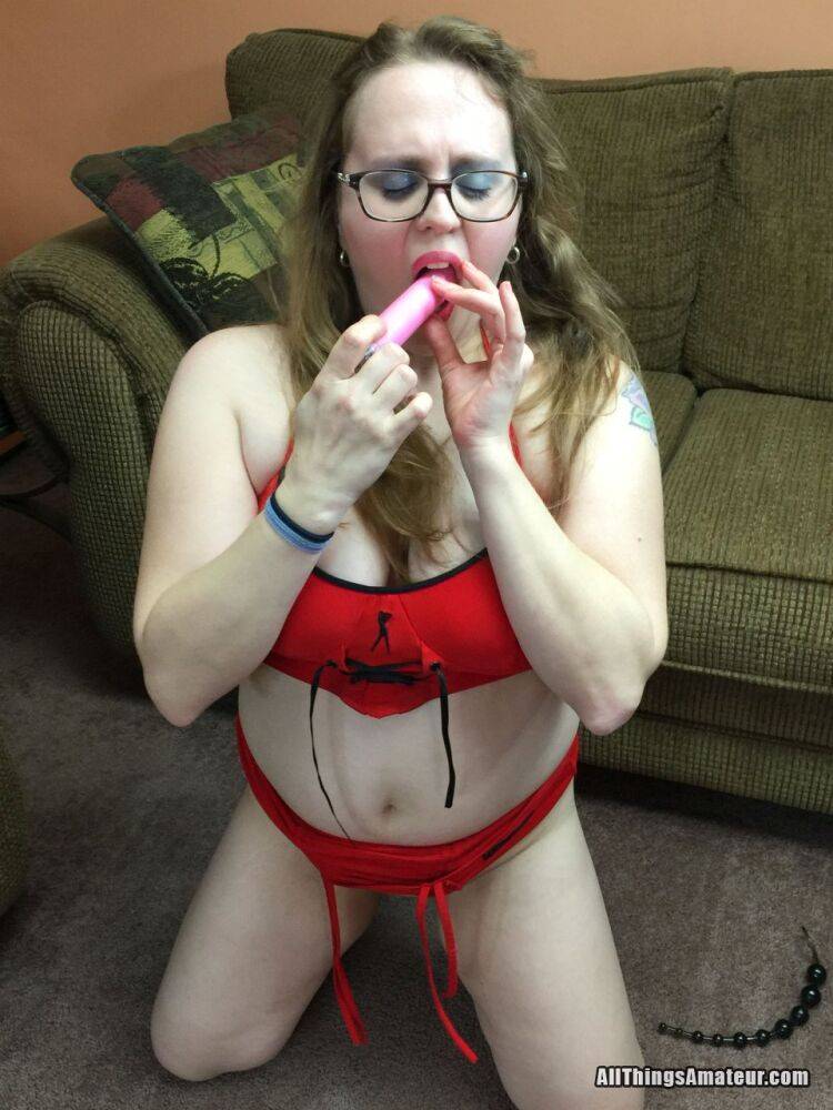 Chubby teen in glasses assplay with toys - #10