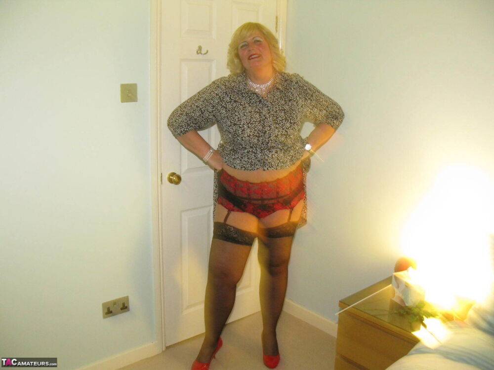 Mature BBW Chrissy Uk slides sheer panties aside after going topless - #16