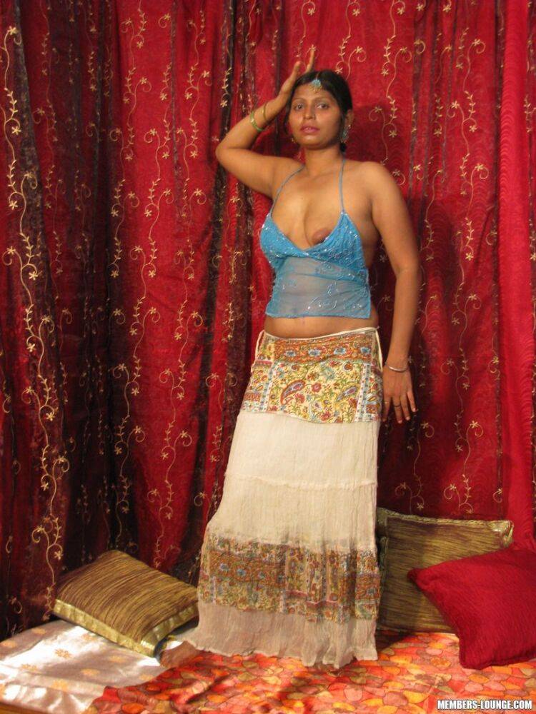 Indian Sex Lounge Undress her Please - #5