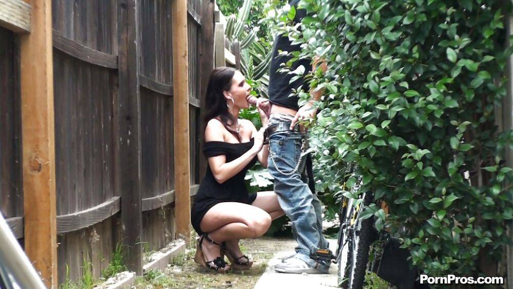 Hot babe Jennifer Dark gives a blowjob and gets fucked outdoor - #7