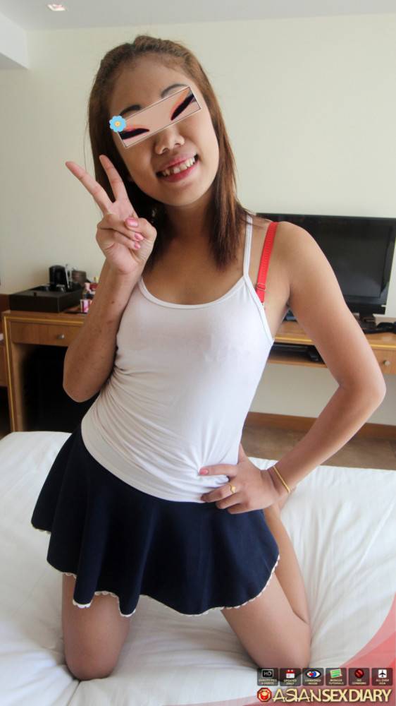 Petite pattaya student picked - #2