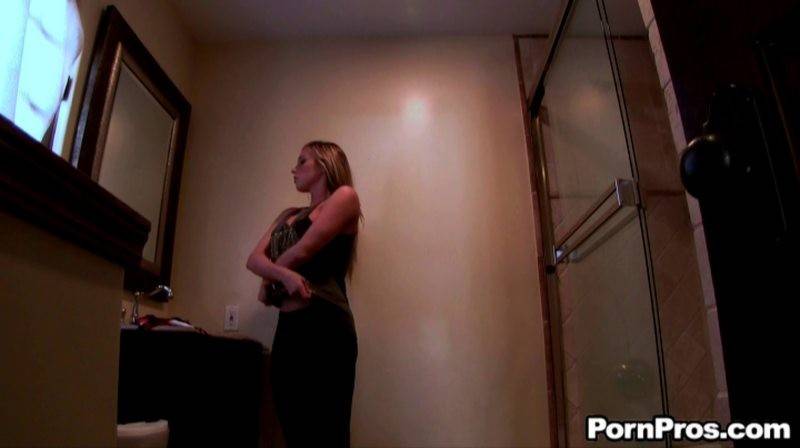 Busty samantha saint lapdancing for her boyfriend - #1