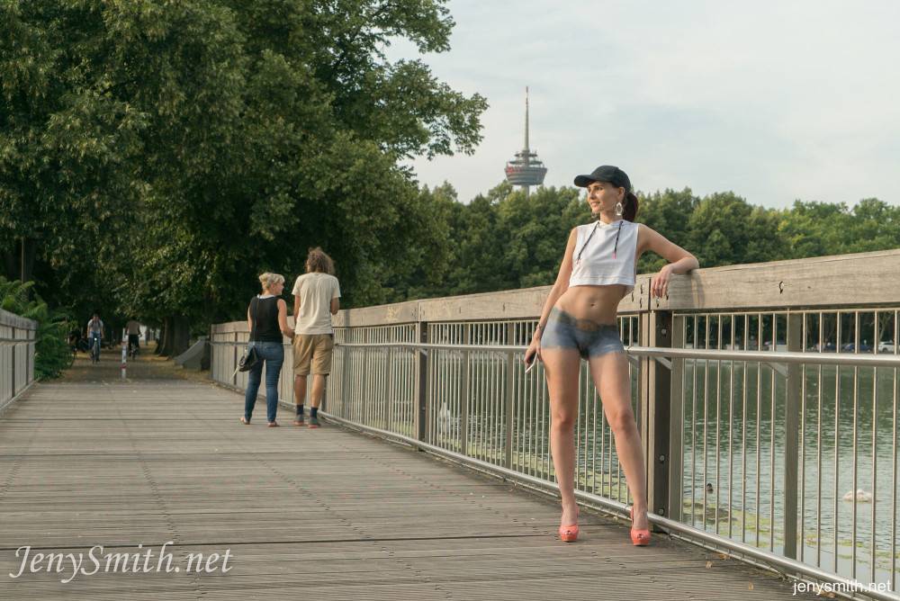 Jeny smith walking outdoors in illusory painted shorts - #6