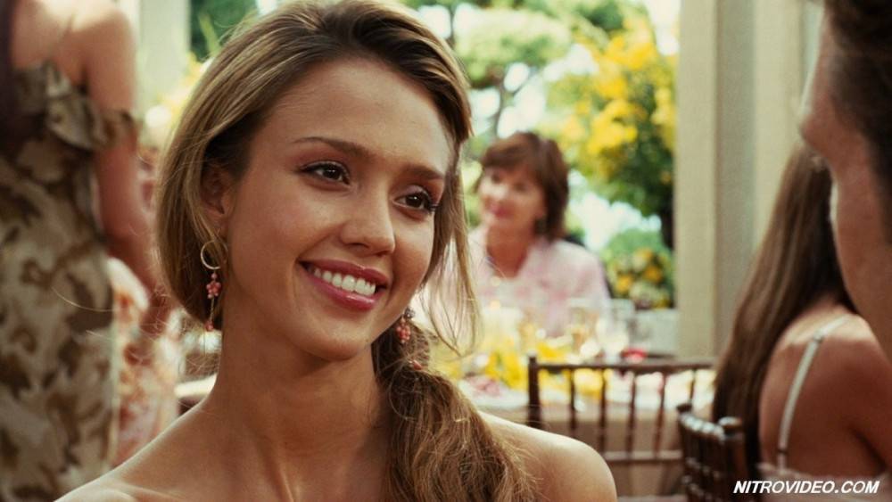 Sweet jessica alba showing her fine body - #3