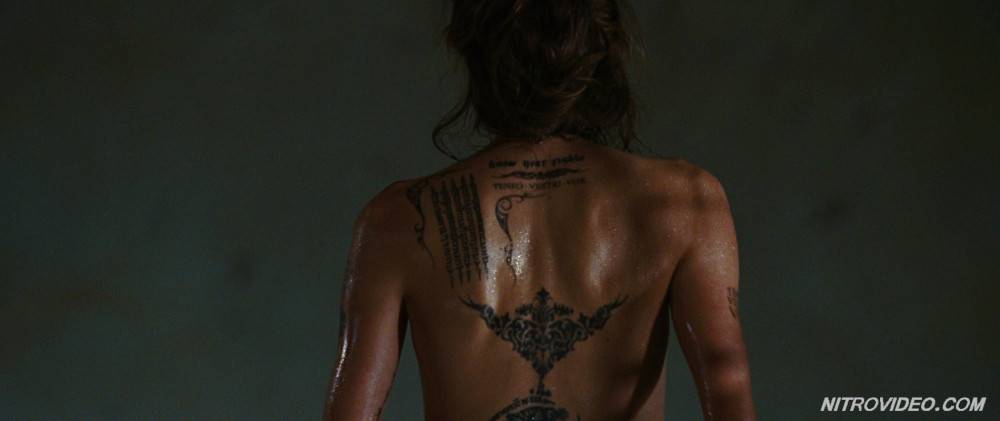 Angelina jolie exposing her hot tattooed body - #7