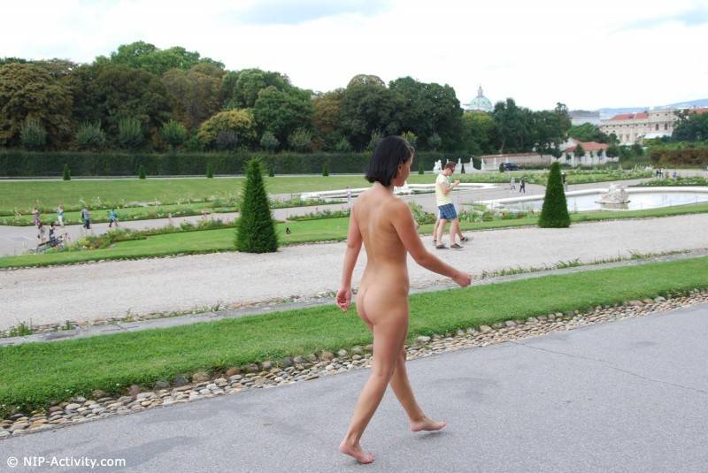 Rihanna samuel nude in public - #11