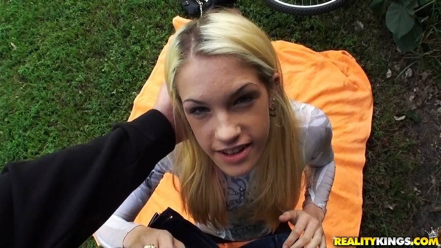 Superb blond Rebecca blowing big dick outside - #1