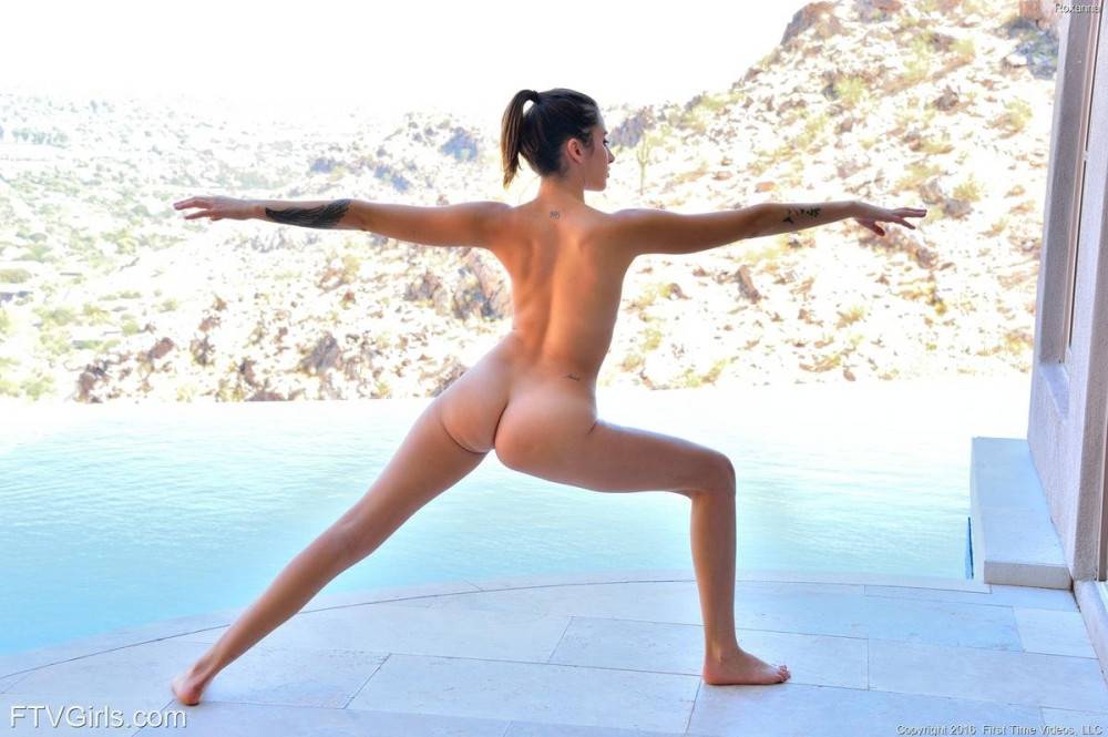 A Nude Yoga Finish. - #10