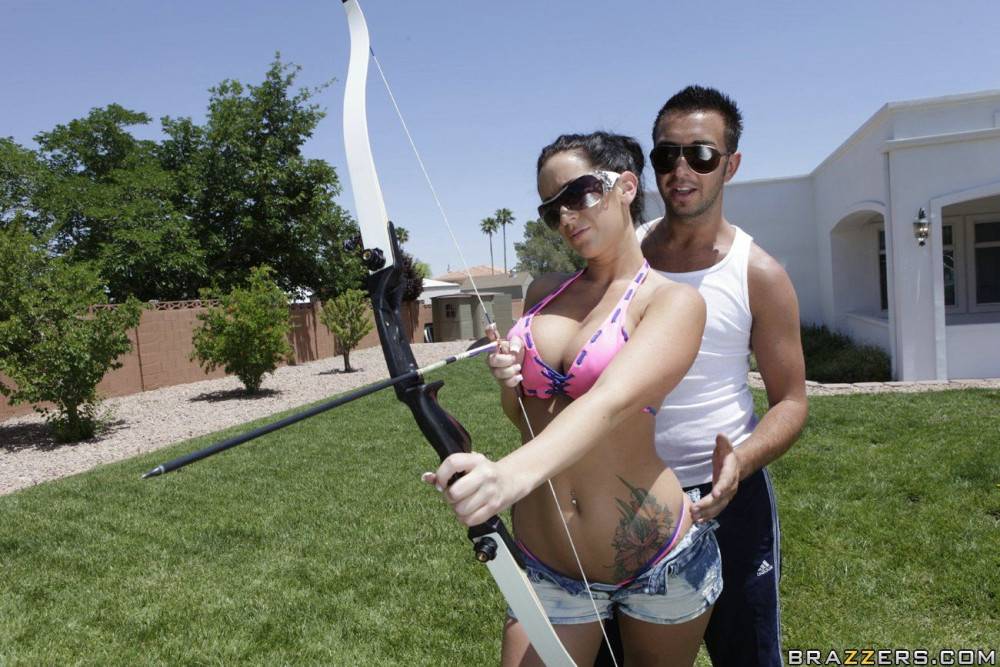 Curvy Brunette Jayden Jaymes Shows Her Huge Jugs Outdoors And Gets Slammed - #8