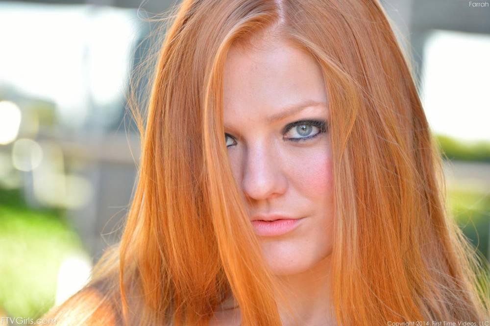 Teen Redhead Hottie Farrah Flower Removes Her Clothes In The Park And Teases - #7