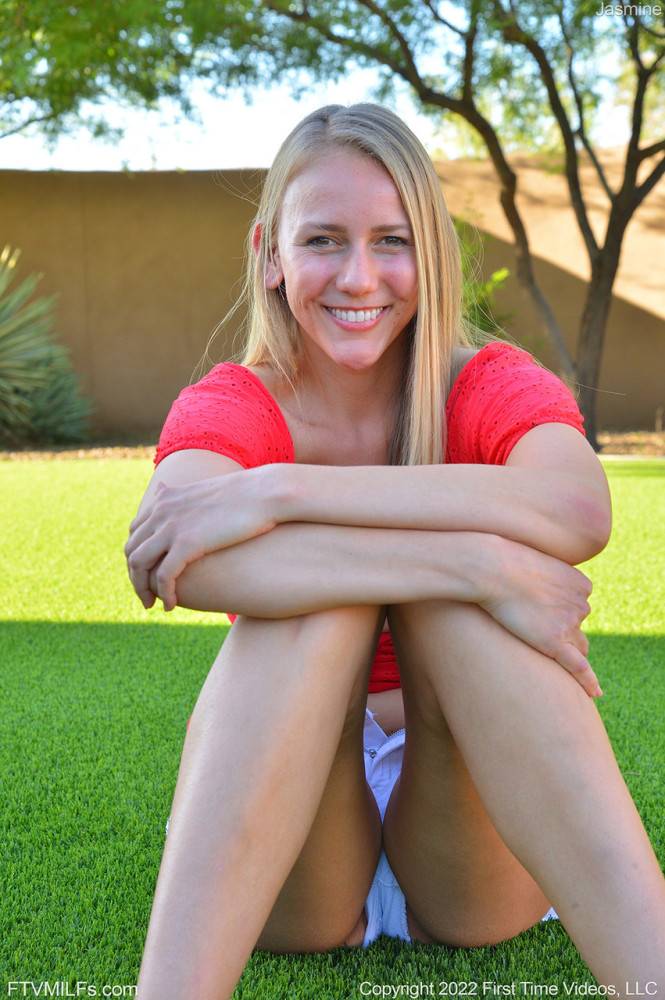 Natural blonde Jasmine masturbates with a sex toy in a backyard - #6