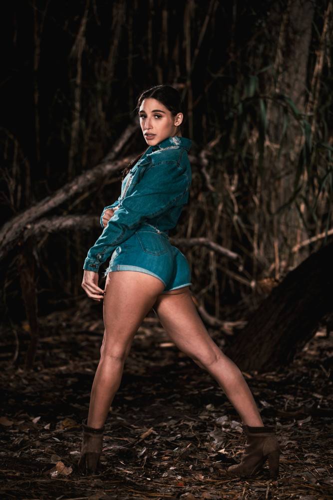 Abella Danger Pleasuring Horny Dude In The Woods - #3