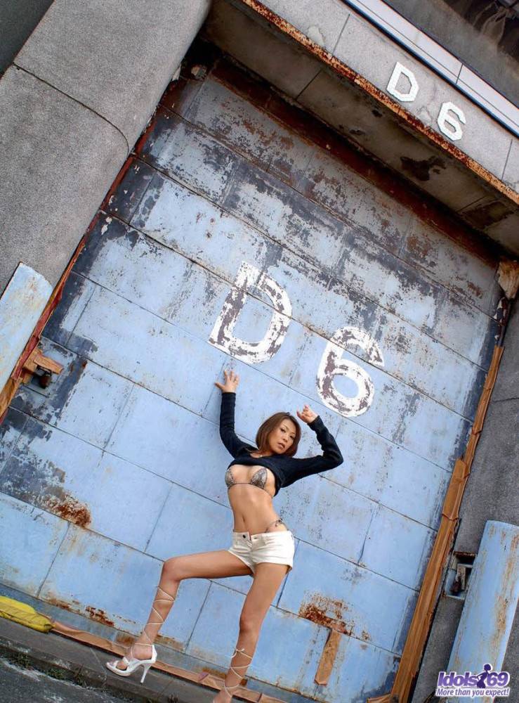 Hot Japanese Babe Sayumi Idols Shows Her Amazing Jaw Dropping Body In All Poses - #5