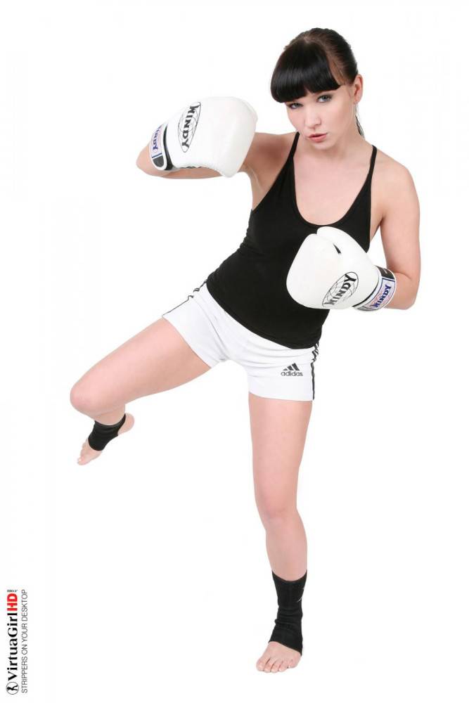 Ally Style Is A Hot Softcore Babe Who Loves Boxing And She Looks More Than Hot. - #8