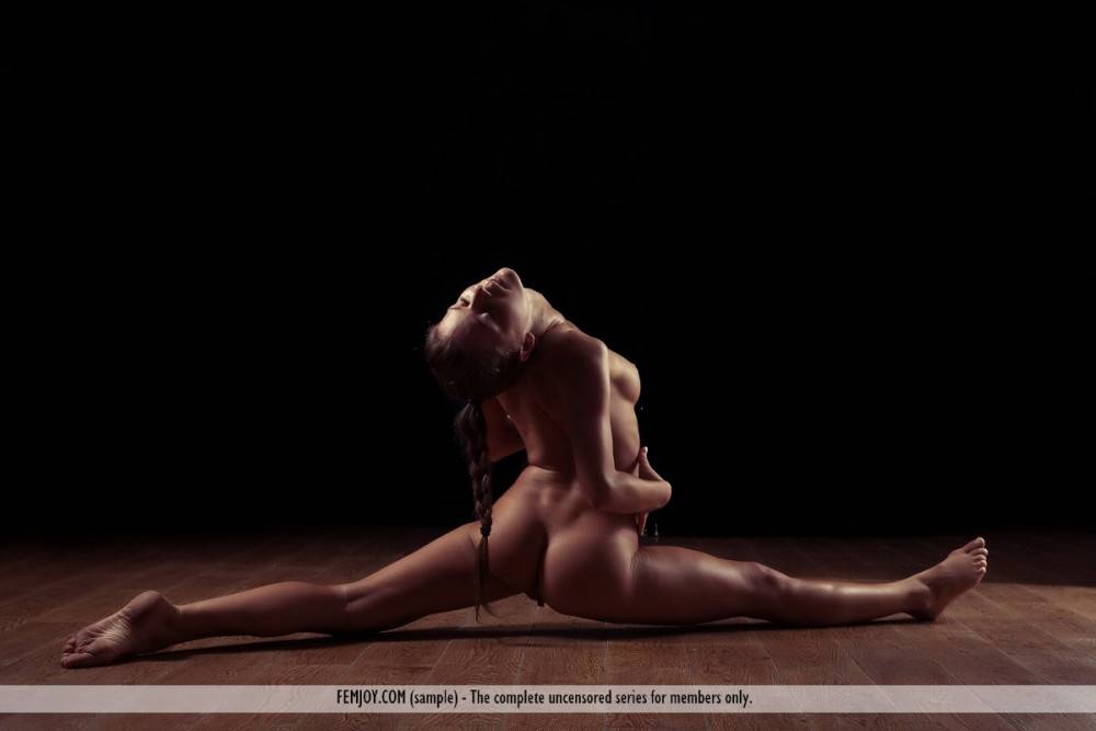 Mesmerizing Beauty Lily C Shows Us The Meaning Of The Term Nude Photographic Art - #14