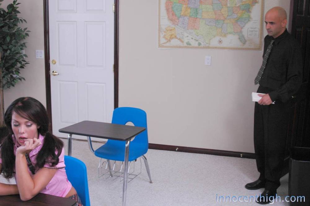 School Slut Paulina James Gets Her Bald Pussy Drilled With Her Pink Blouse On - #2