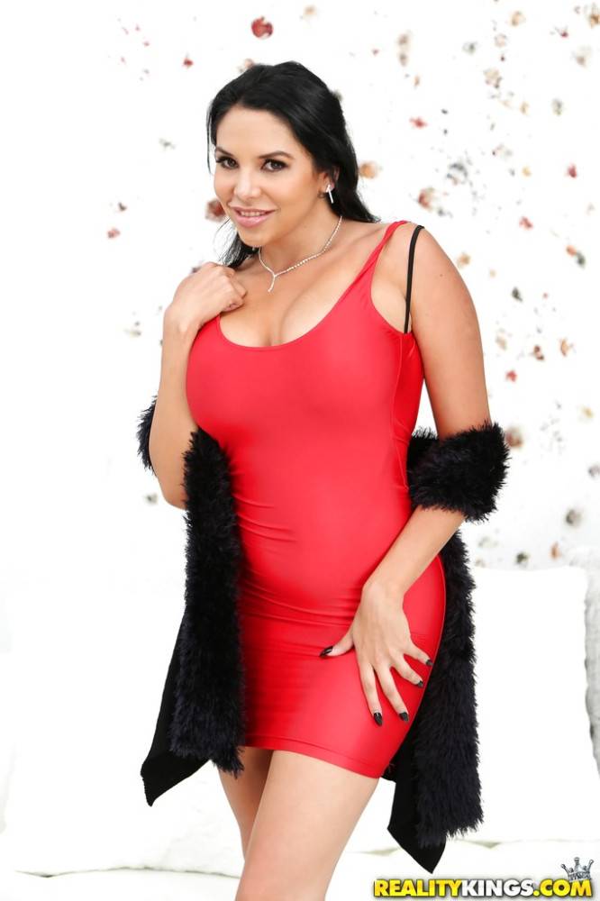 Enticing american cutie Missy Martinez in sexy skirt baring big boobies and ass - #4