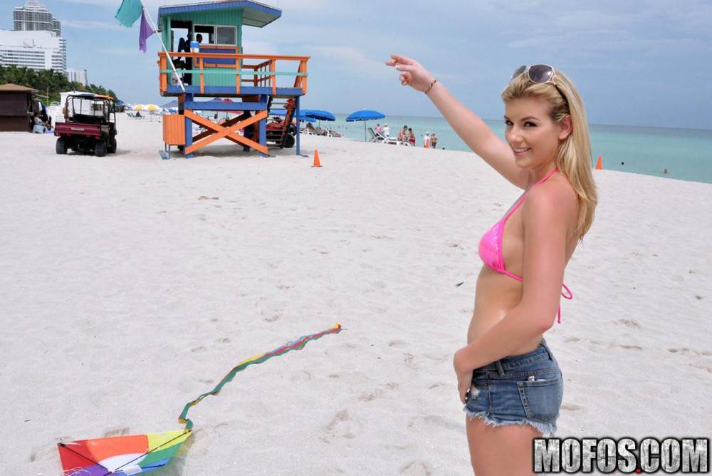 Hot Beach Babe Sami St Clair Gets Screwed Hardcore After Getting Picked Up By A Stud. - #5