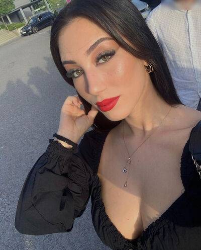 leonaankj - #15